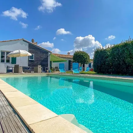 Villa Superbe De Plain Pied Avec Jardin Clos Et Piscine