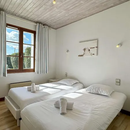 빌라 Superbe De Plain Pied Avec Jardin Clos Et Piscine *